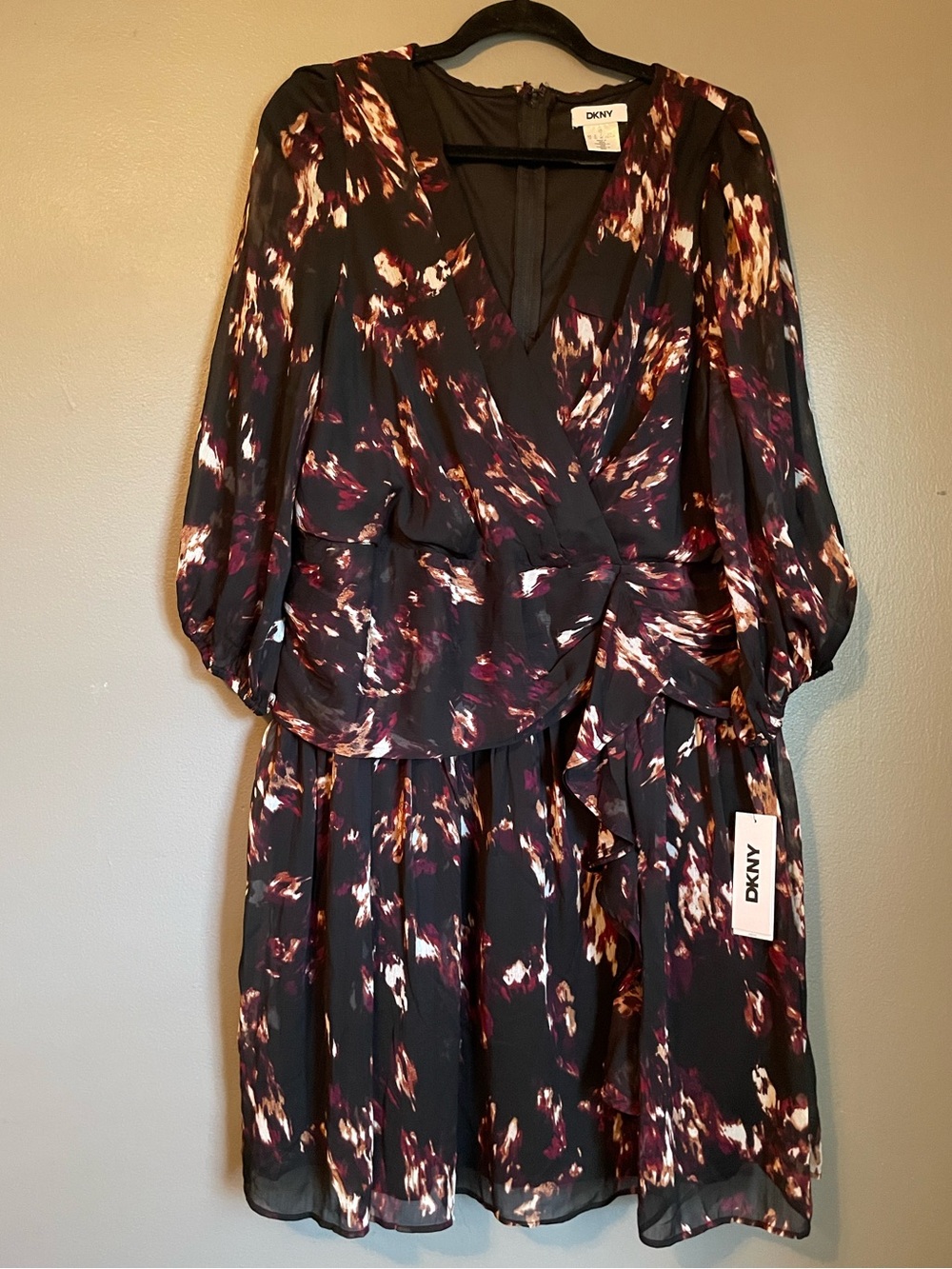 NWT DKNY Sz 14 Women’s Black Purple Chiffon V-neck Faux Wrap Midi Dress Ret $139